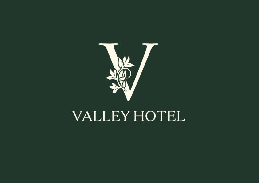 The Valley Hotel & Carriage Gardens Fivemiletown Kültér fotó