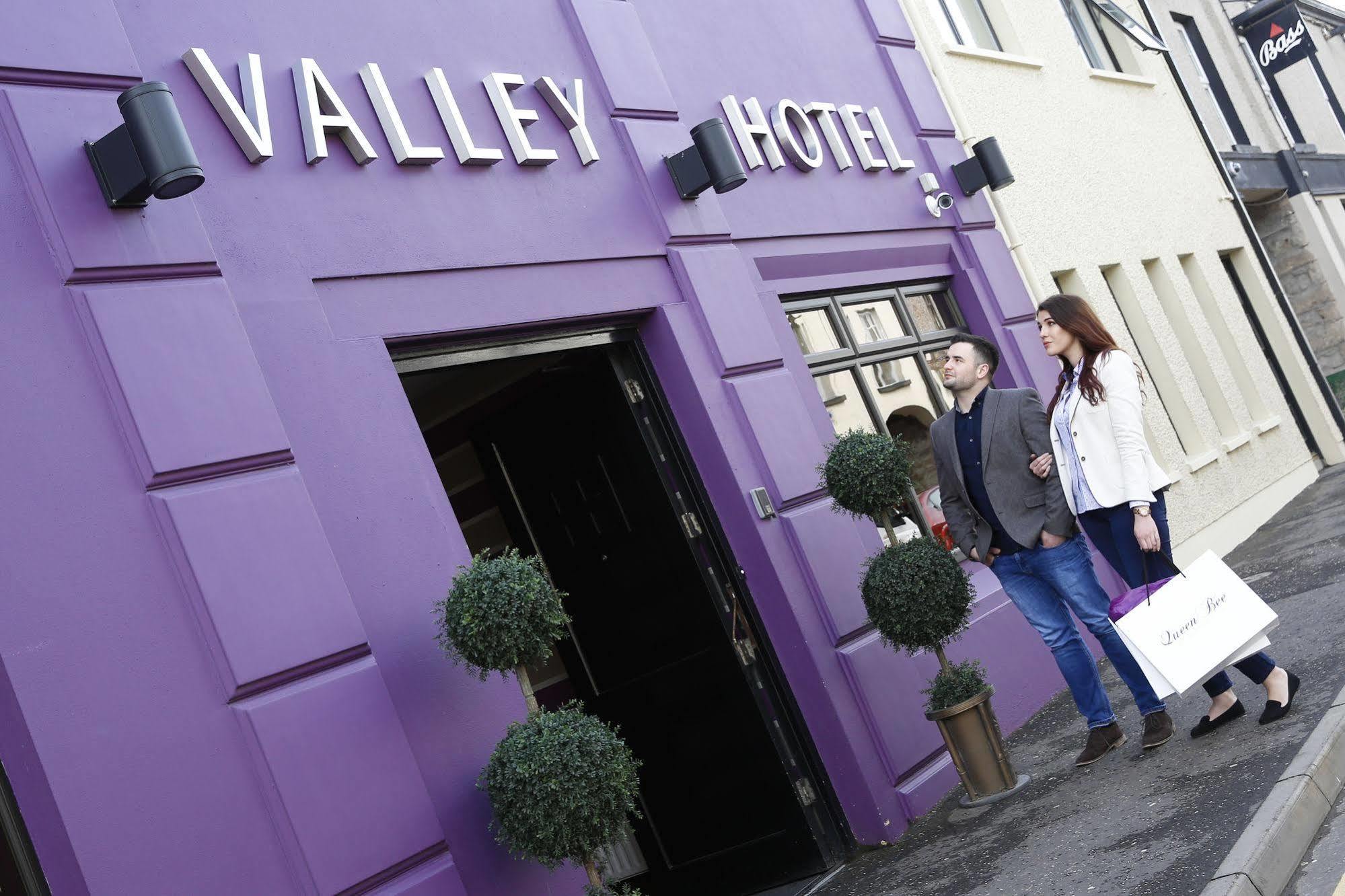 The Valley Hotel & Carriage Gardens Fivemiletown Kültér fotó